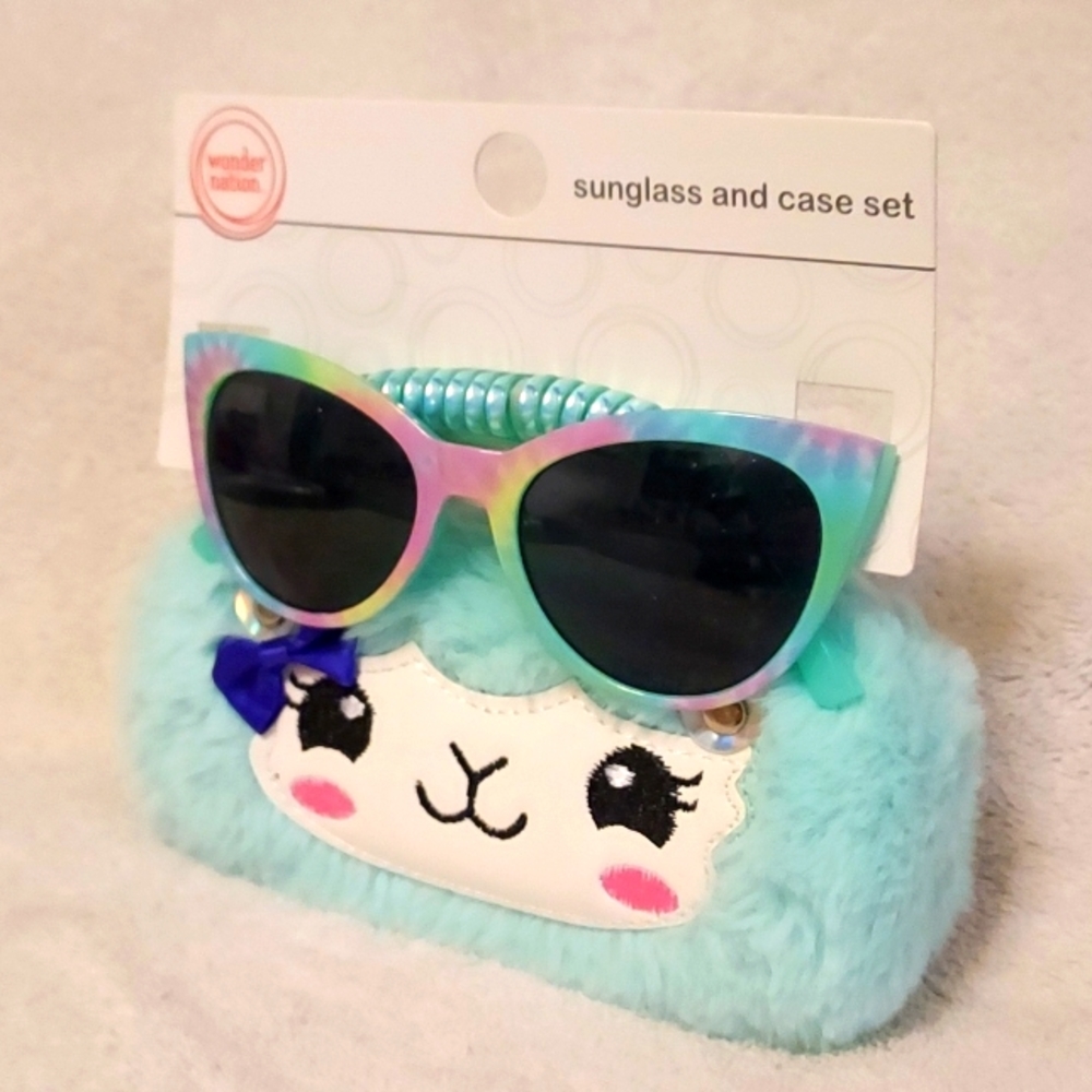 Sunglass and Case Set